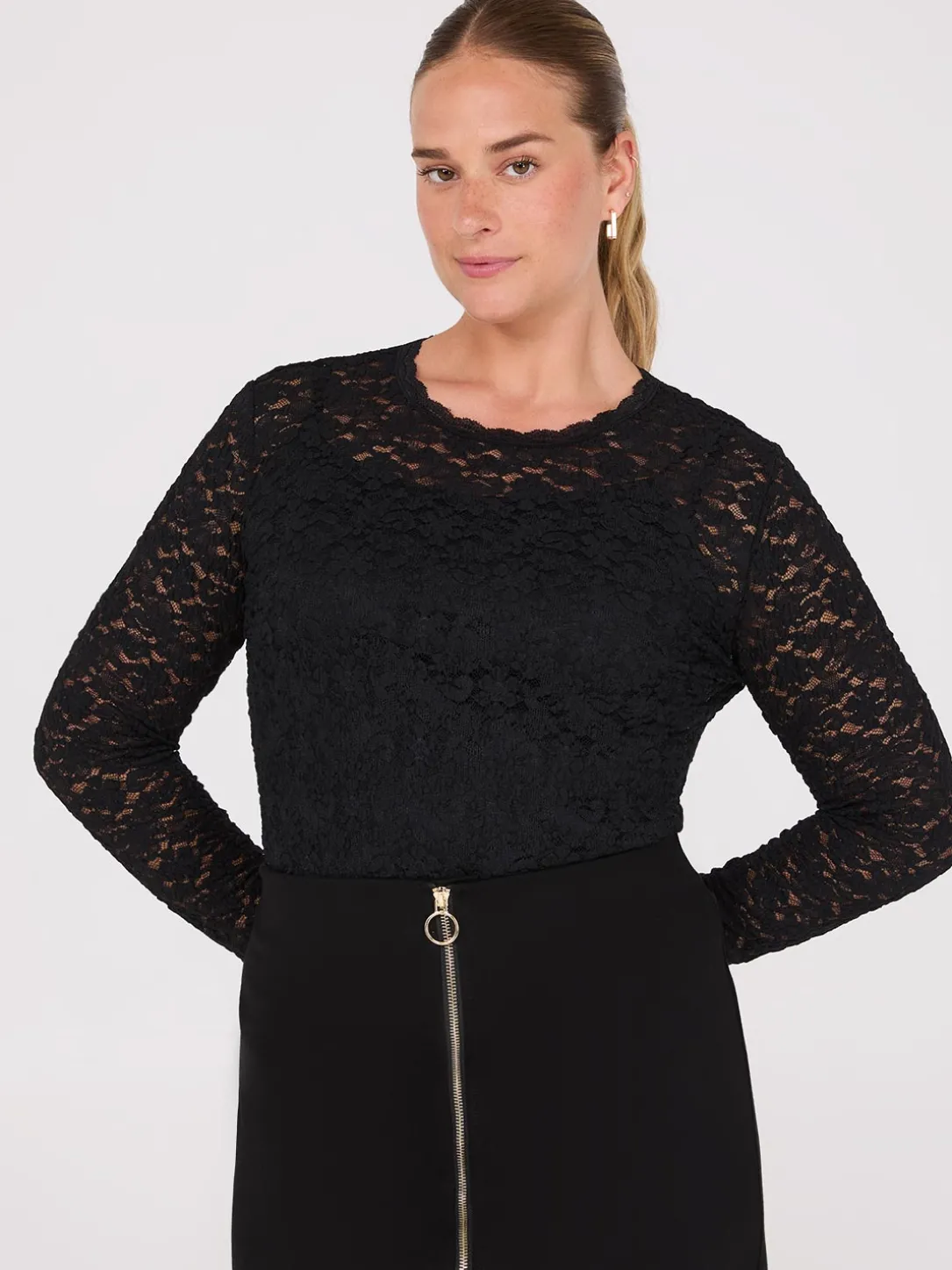 Bubble Lace Long Sleeve Top With Cami