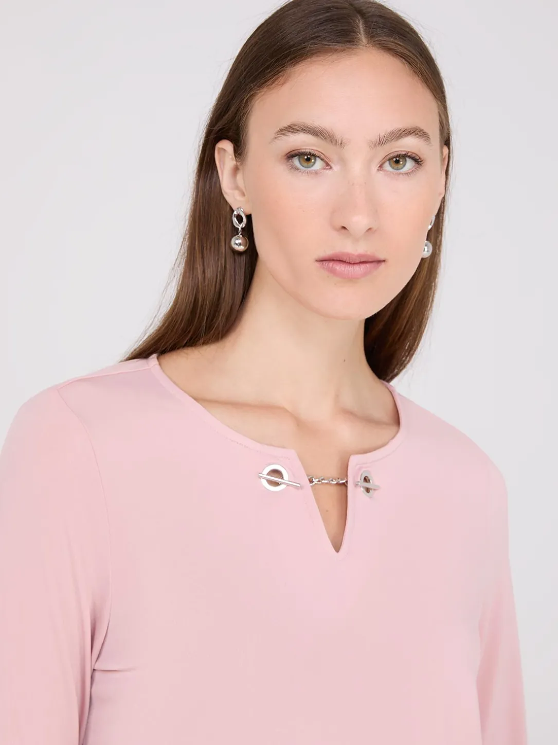 Chain Keyhole Long Sleeve Top