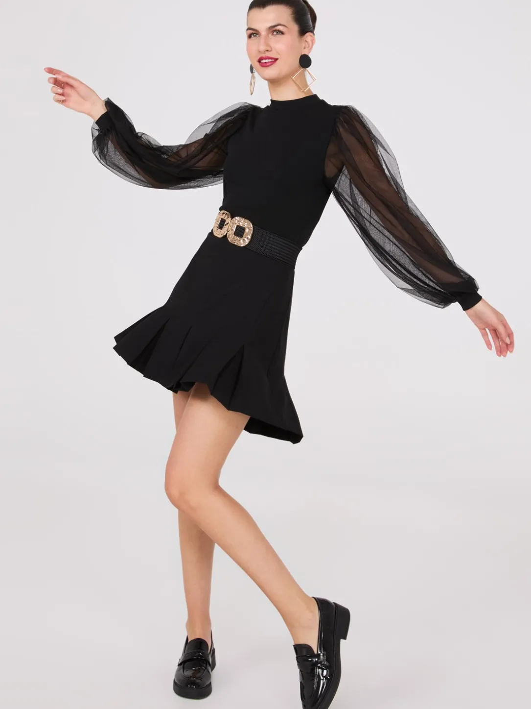 Crew Neck Top With Mesh Balloon Sleeves