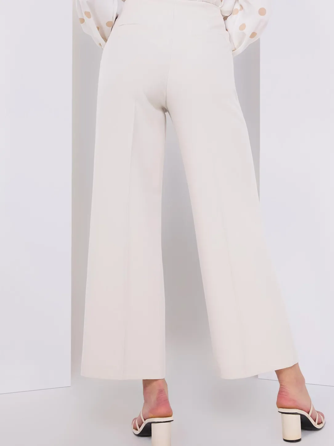 Cropped Wide-Leg Pants With Gold Hardware