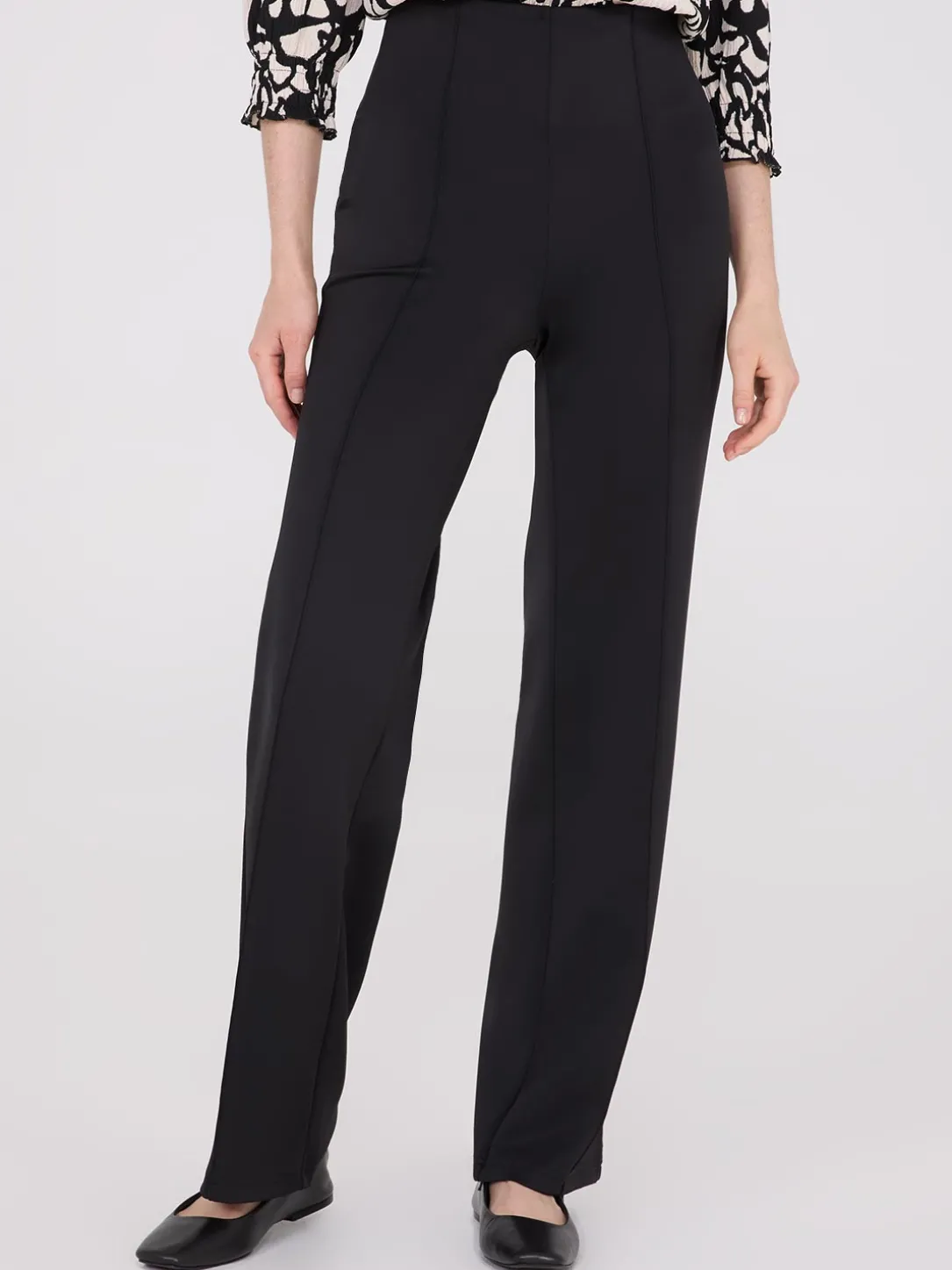 Front Pintuck High-Rise Pants