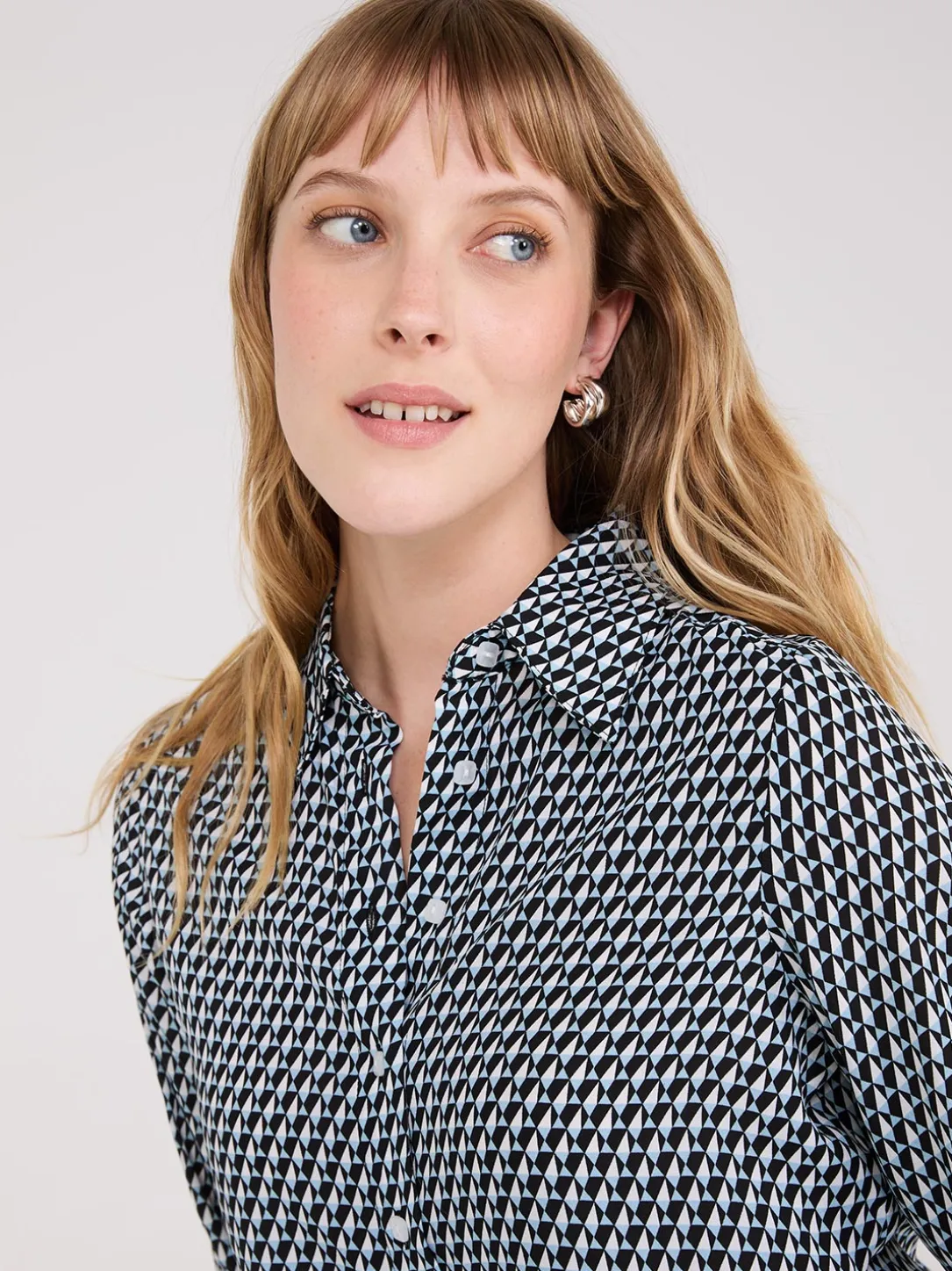 Geo Print Crepe Chiffon Button-Front Blouse