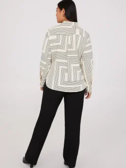 Geo Print Rounded Hem Blouse