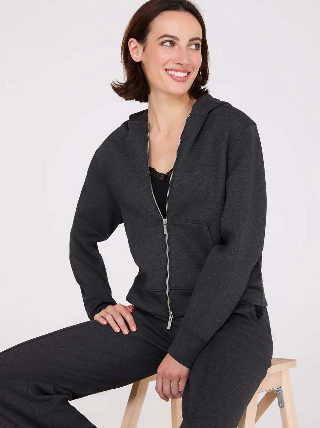 Kangaroo Pocket Zip-Up Hoodie