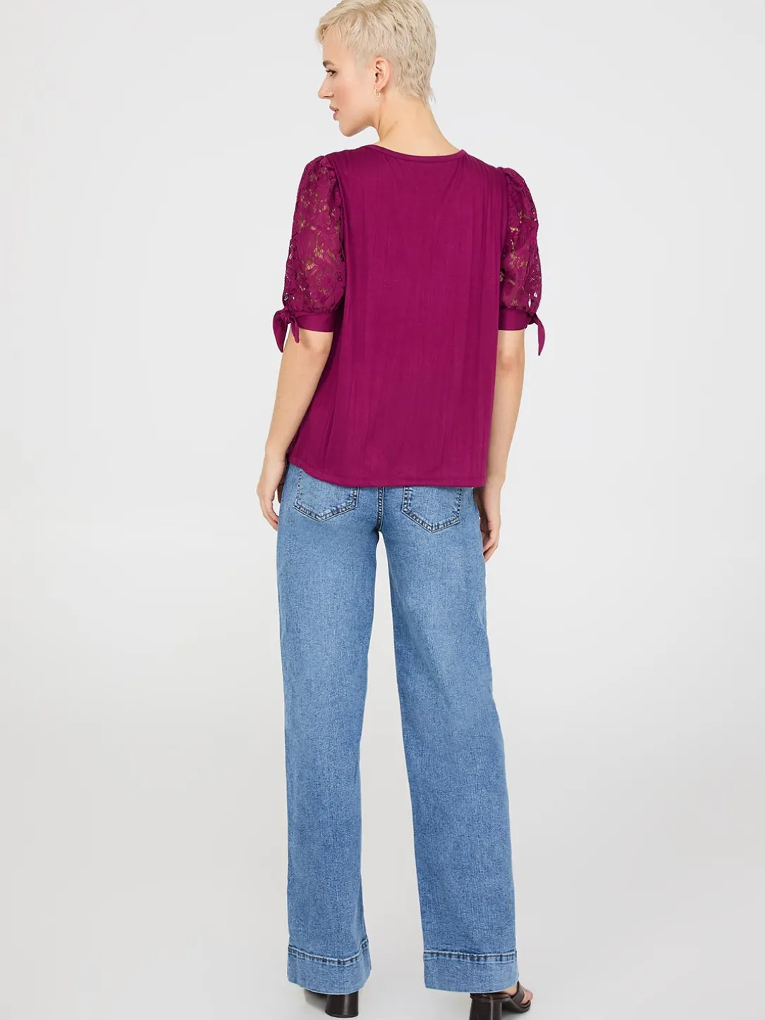 Lace Tie Sleeve Pleated Top