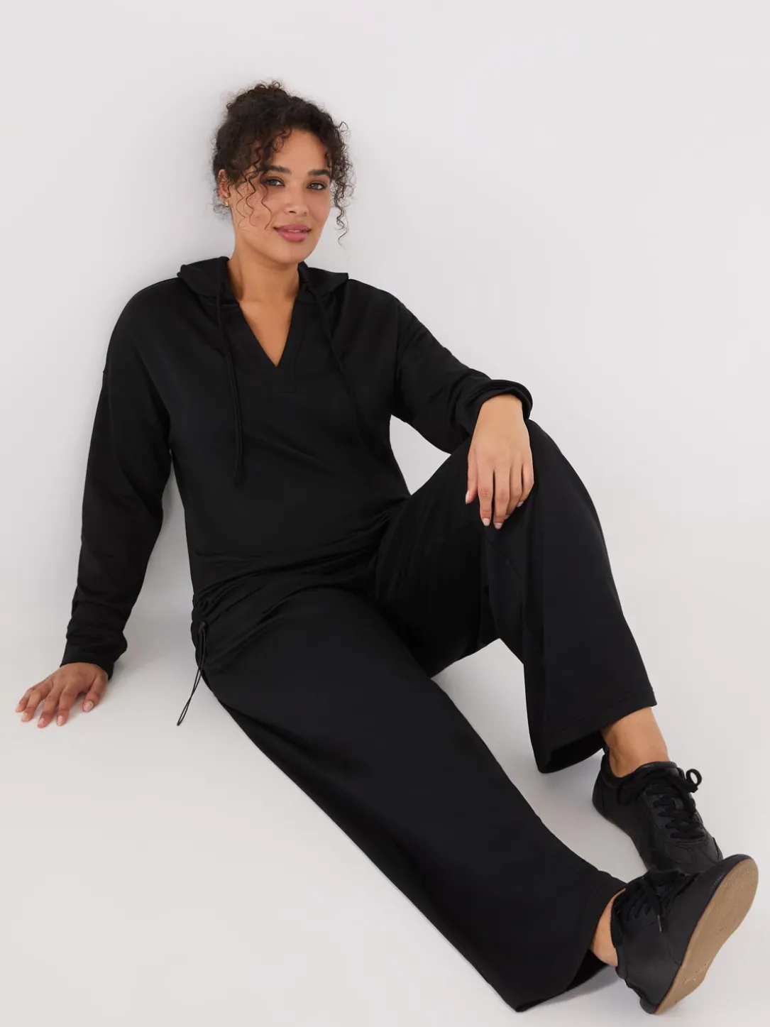 Lightweight Fleece Wide-Leg Pants