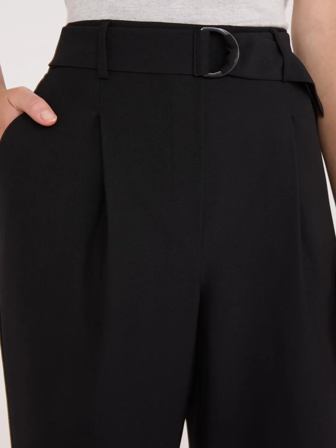 Mid-Rise Pleated Pants