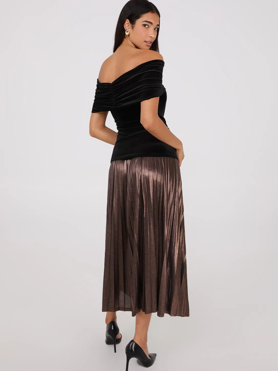 Off-The-Shoulder Velvet Top
