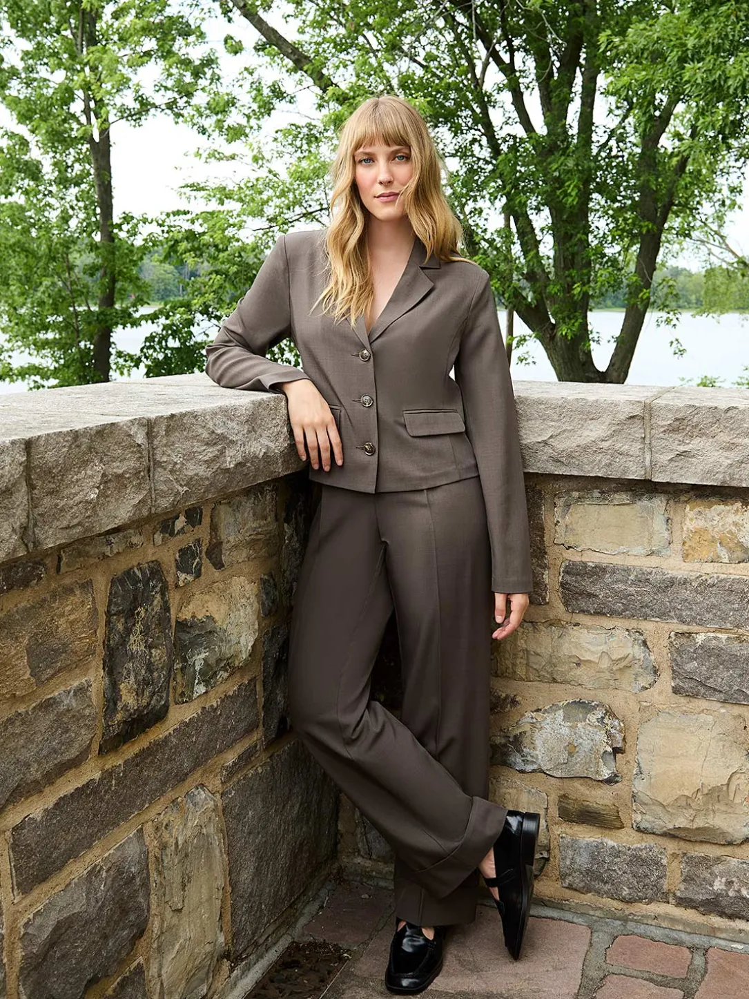 Pleated Wide-Leg Pants With Cuff
