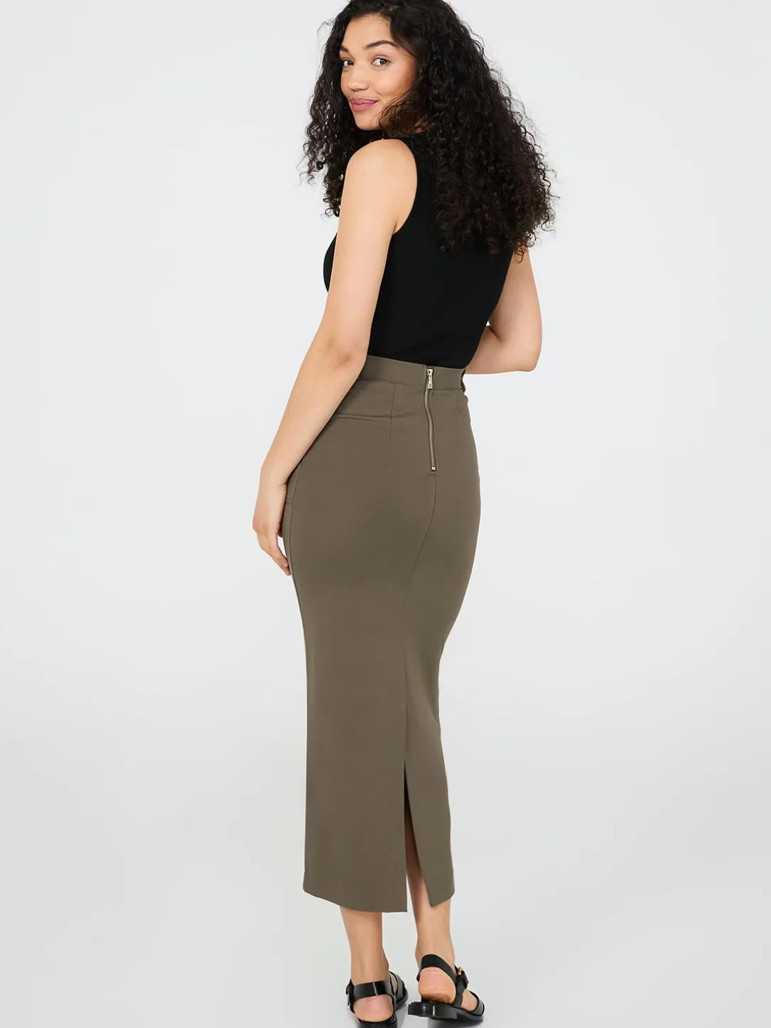 Porkchop Pocket Column Skirt