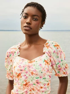 Printed Sweetheart Neckline Top With Puff Sleeves