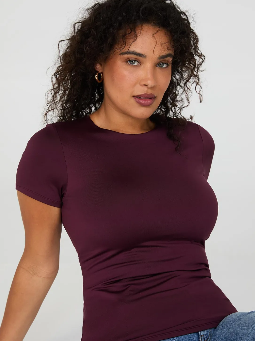 Sculpting Crew Neck T-Shirt