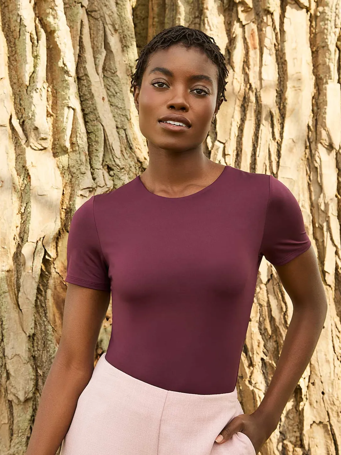 Sculpting Crew Neck T-Shirt