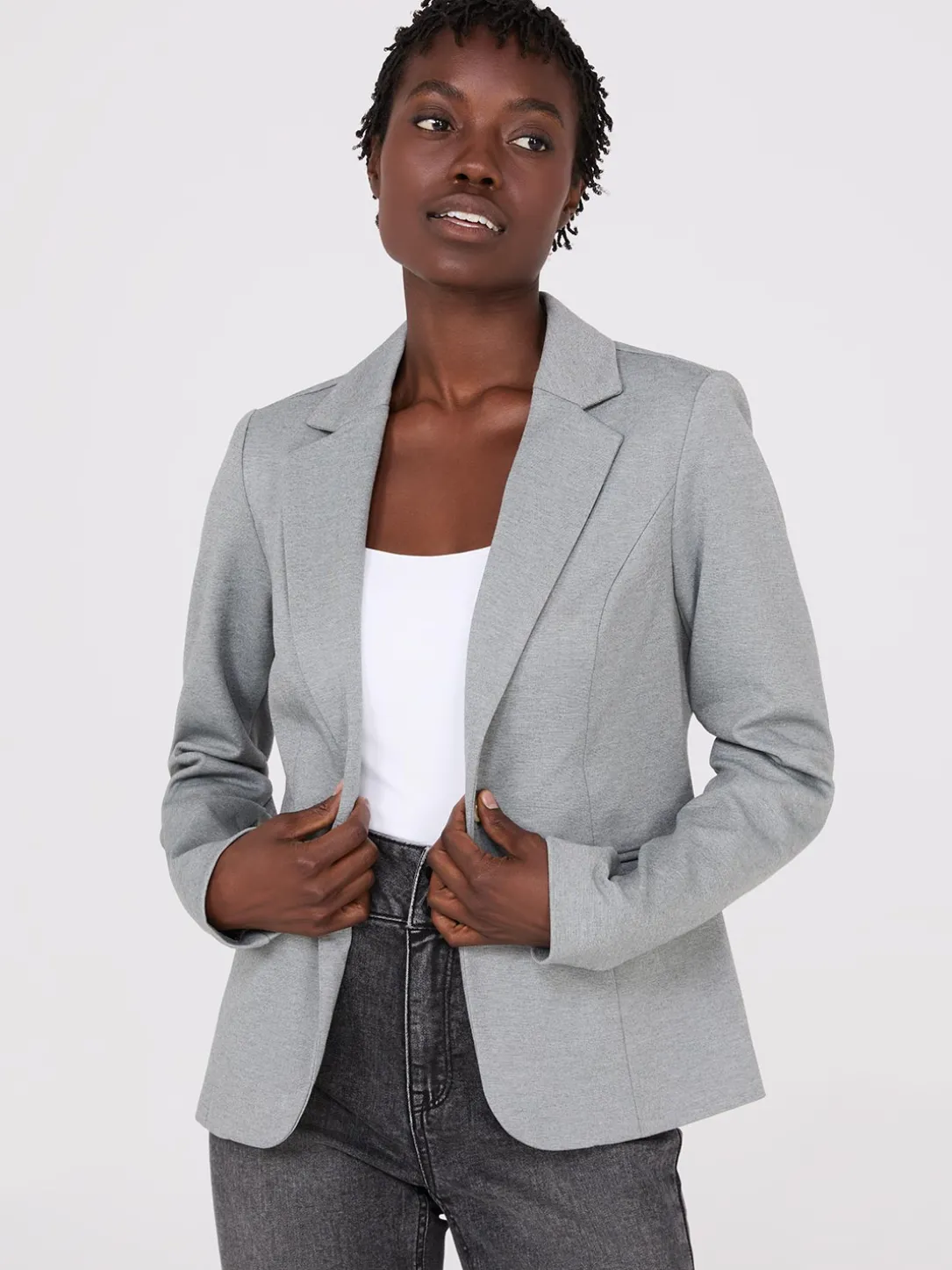 Short 1-Button Blazer