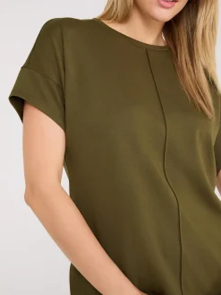 Short Sleeve Relaxed Fit T-Shirt