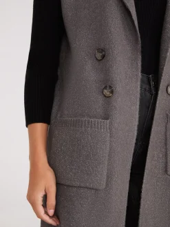 Sleeveless Collared Duster