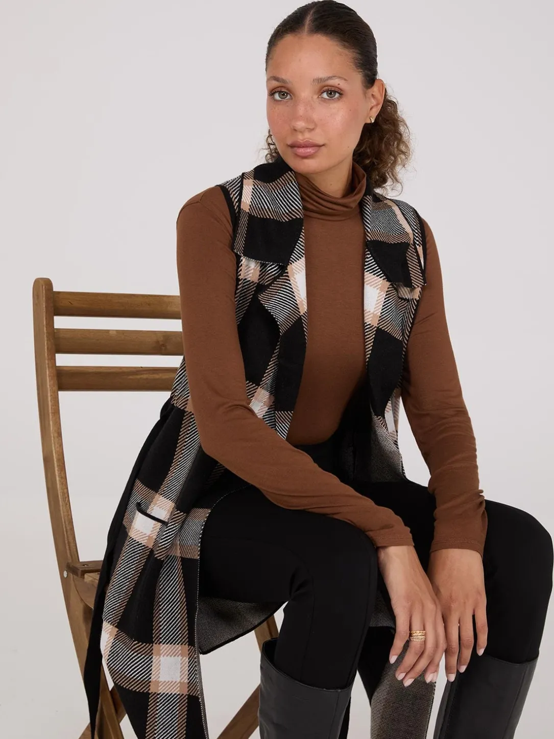 Sleeveless Open-Front Plaid Duster