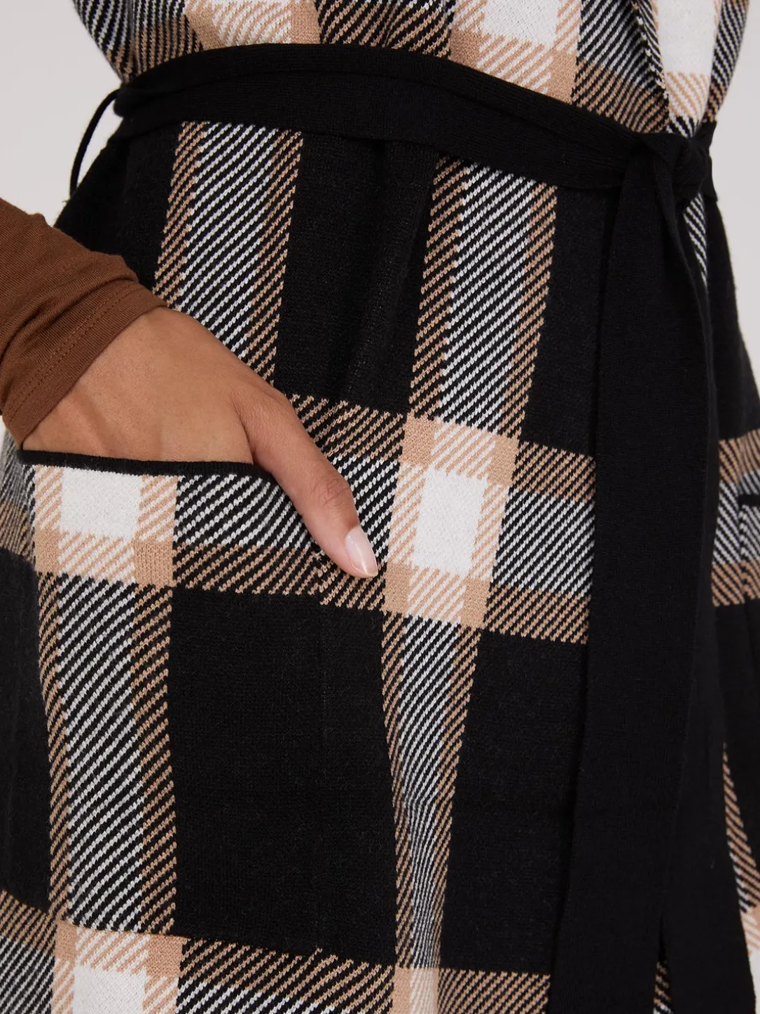 Sleeveless Open-Front Plaid Duster