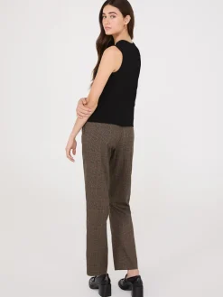 Sleeveless Ribbed Sweater