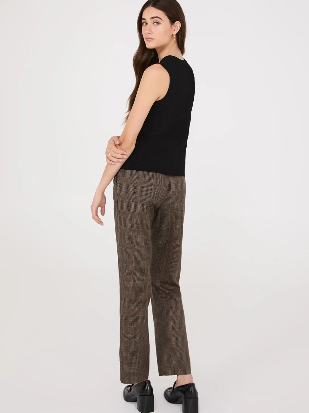 Sleeveless Ribbed Sweater