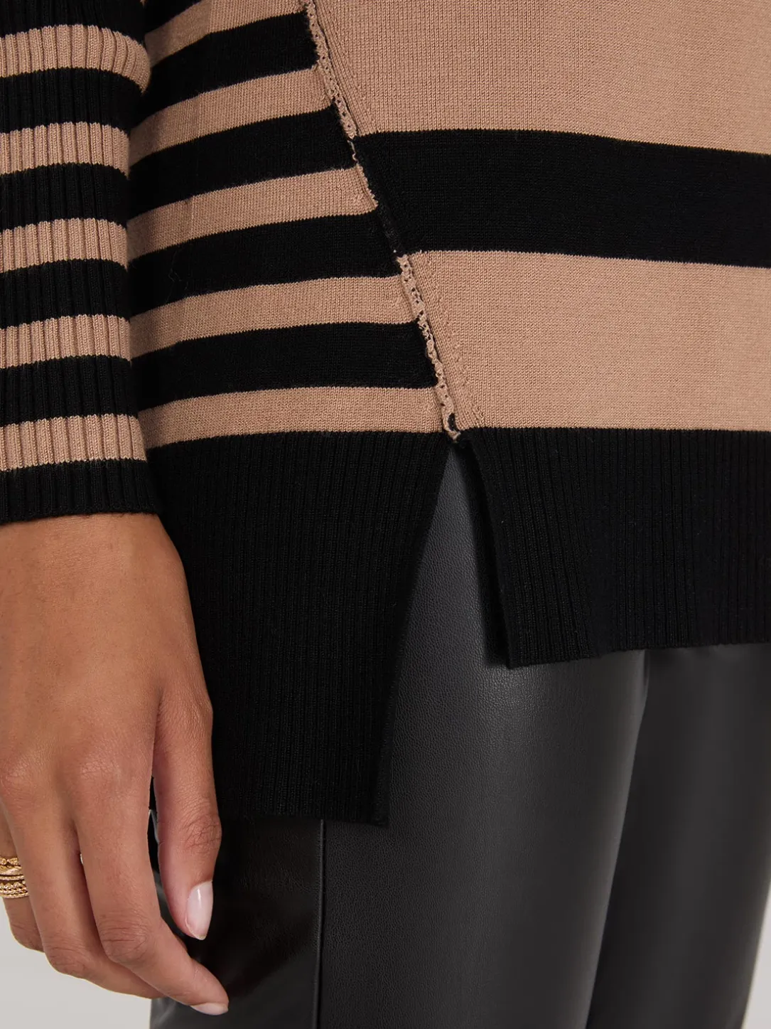 Striped Ribbed V-Neck Tunic Top