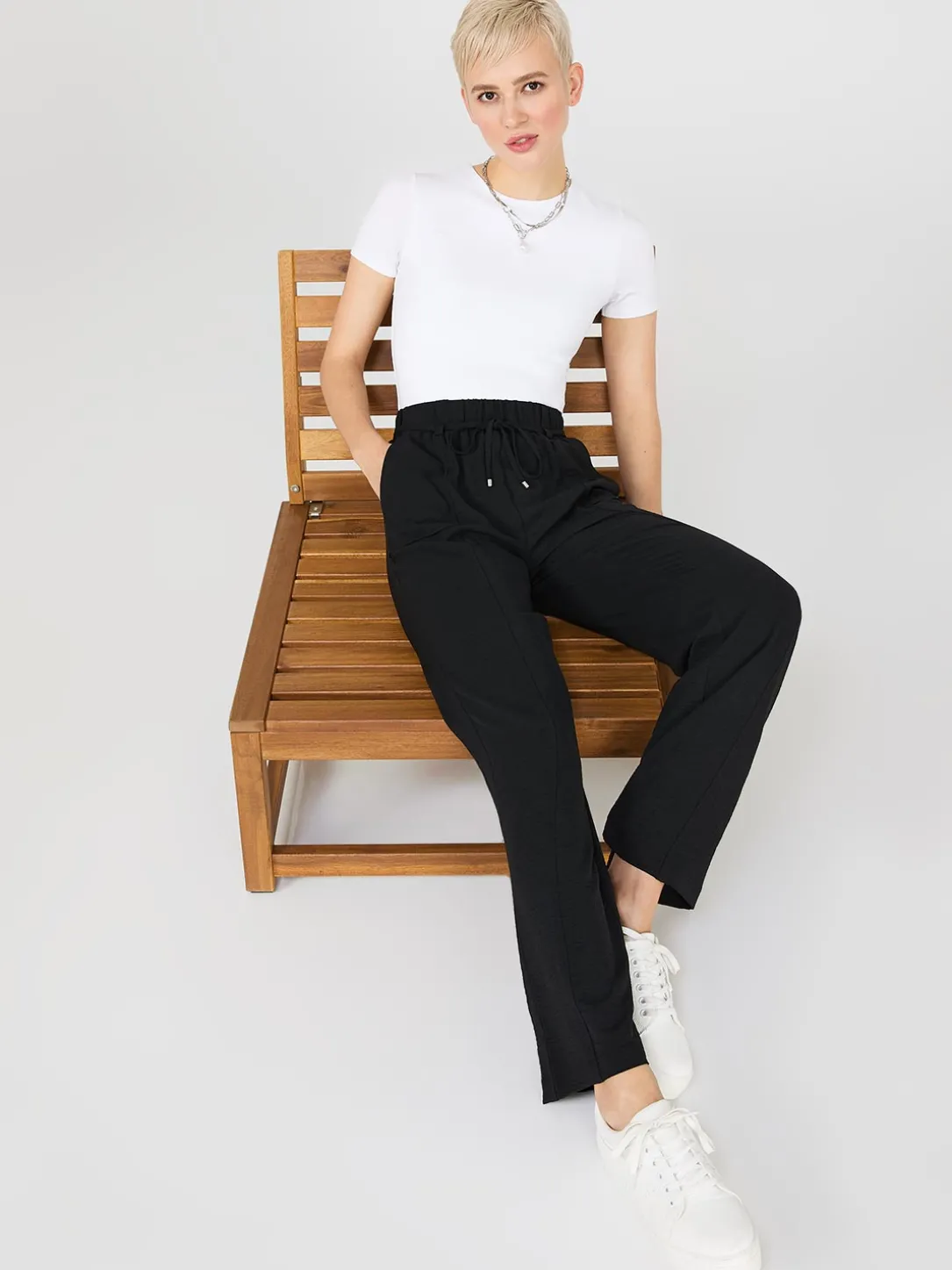 Wide-Leg Pants With Porkchop Pockets
