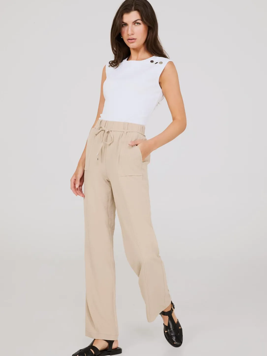 Wide-Leg Pants With Porkchop Pockets