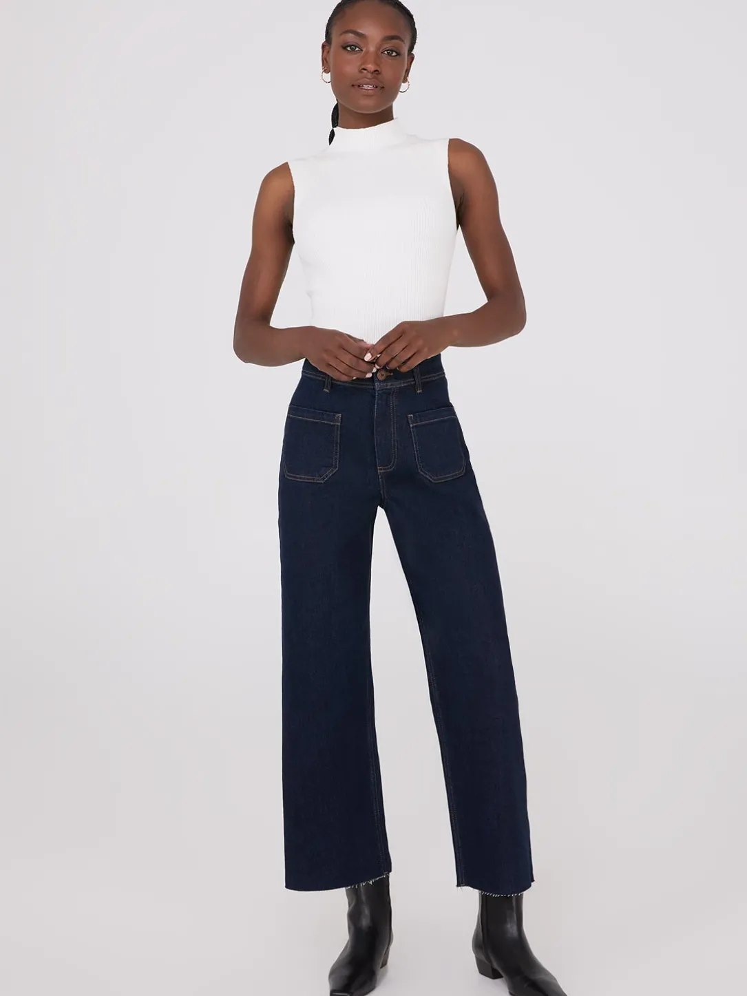 Wide-Leg Raw Edge Jeans